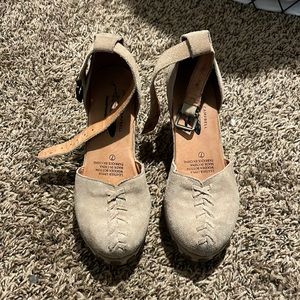 Jeffrey Campbell x Free People Clogs